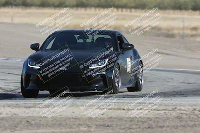 media/Oct-21-2023-Speed Ventures (Sat) [[ddf75163c5]]/Yellow/Grapevine/